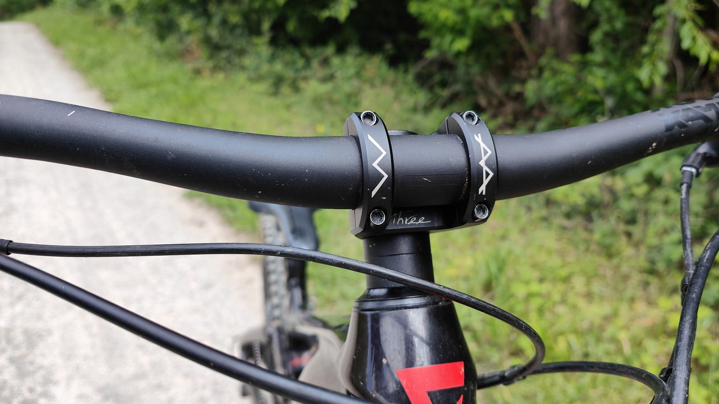 MTB Vorbau Lenkerklemmung mit Gravur